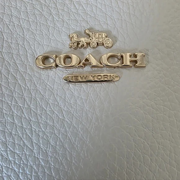 NWT Coach Court Backpack In Signature Canvas Strawberry Print - Picture 12 of 16